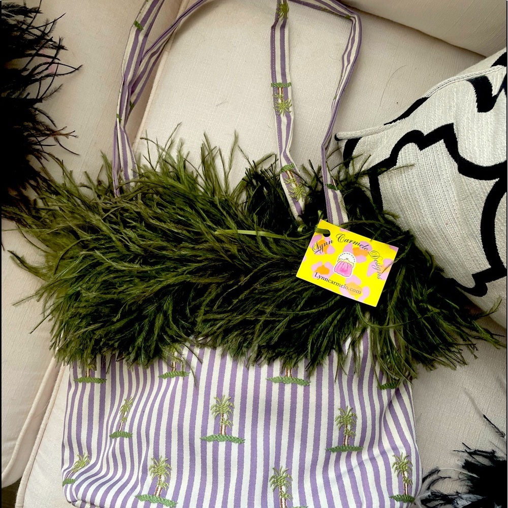 SALE💚
 Lynn Carmelo purse🌴